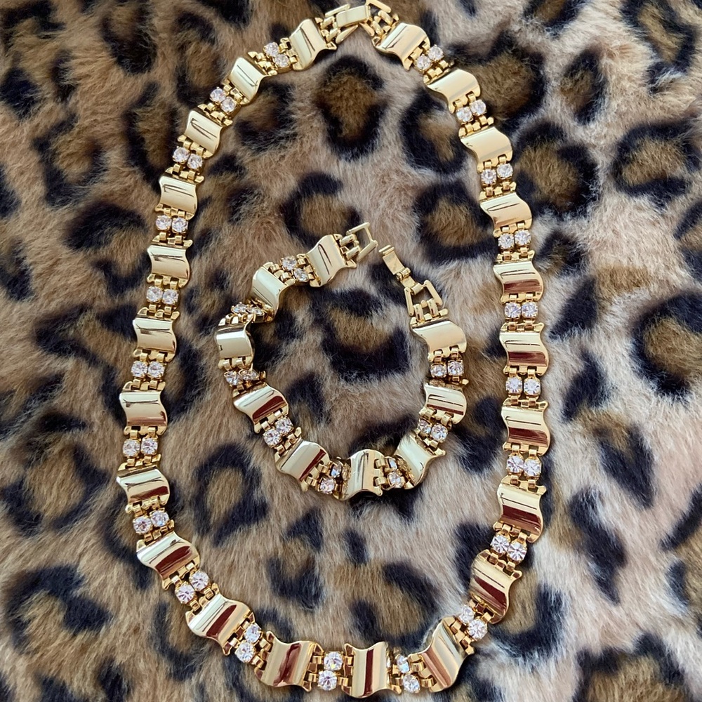 GOLD AND CZ NECKLACE & BRACELET